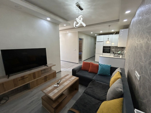 იყიდება 2 საძინებლიანი ბინა ორთაჭალაში 10 2 bedroom apartment in Ortachala for sale