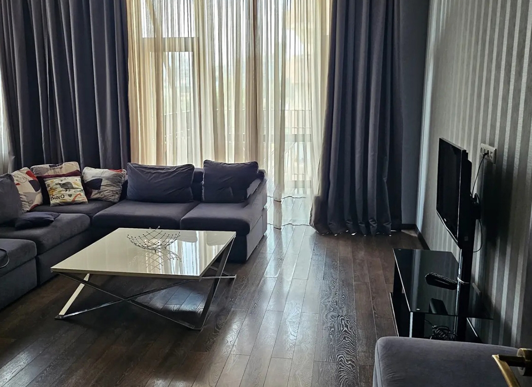 3 bedroom apartment for rent in Saburtalo