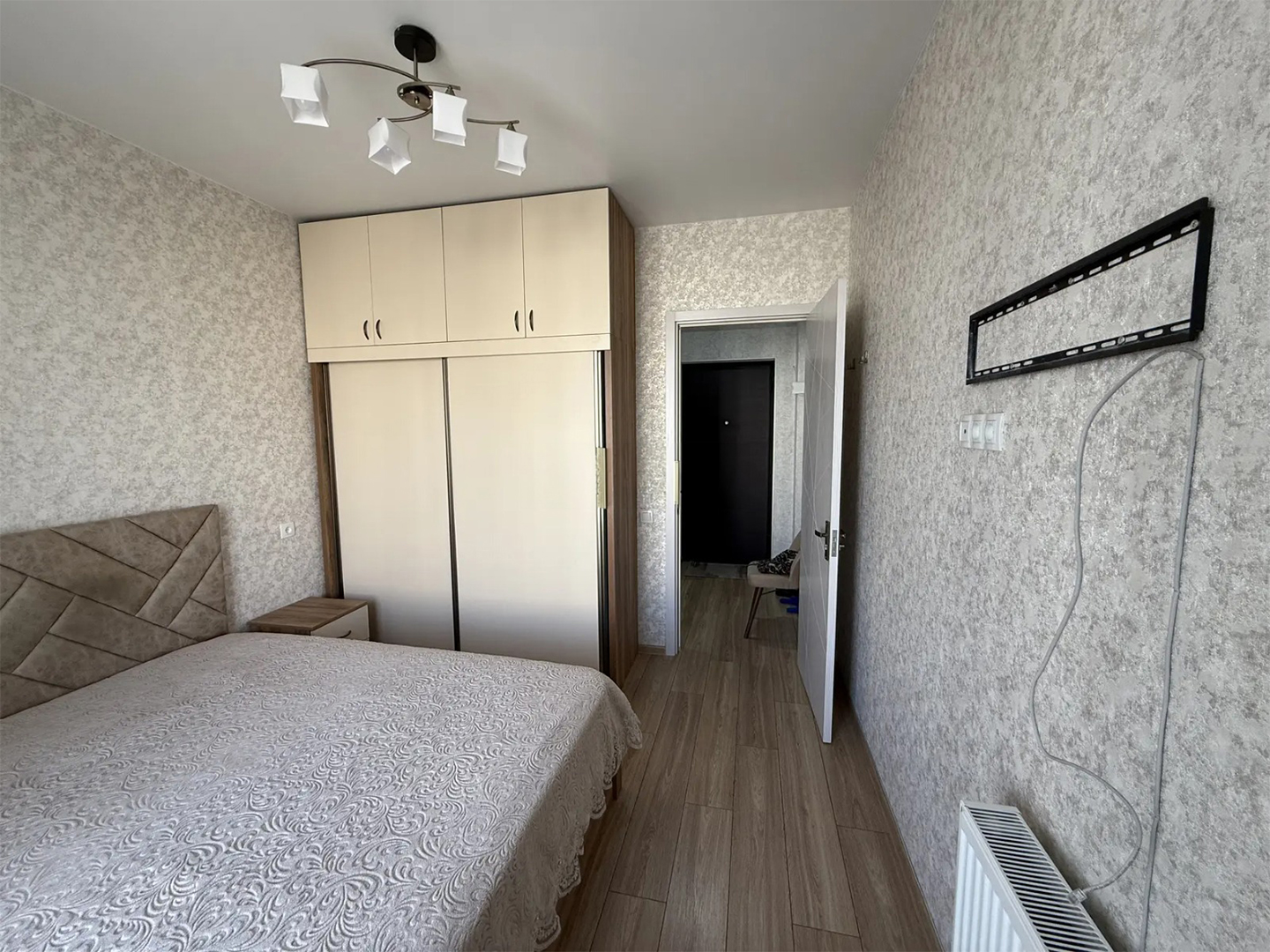 1 bedroom apartment for rent in Isani