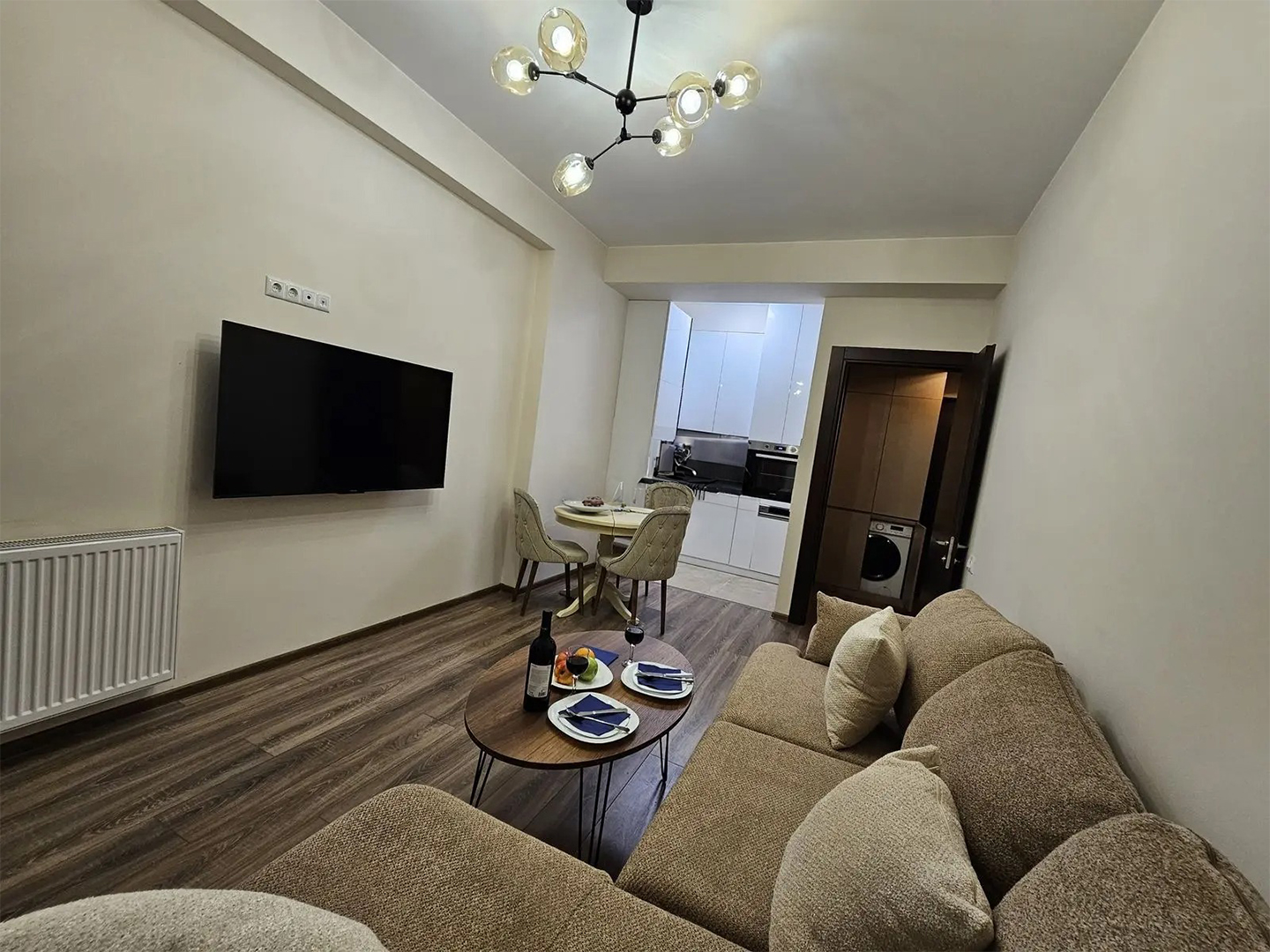 1 bedroom apartment for rent in Pekini Plaza