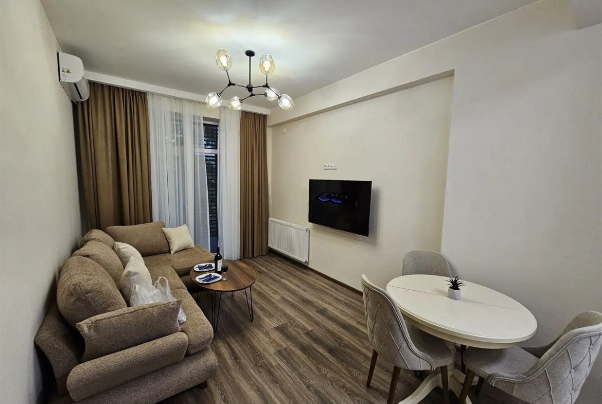 1 bedroom apartment for rent in Pekini Plaza