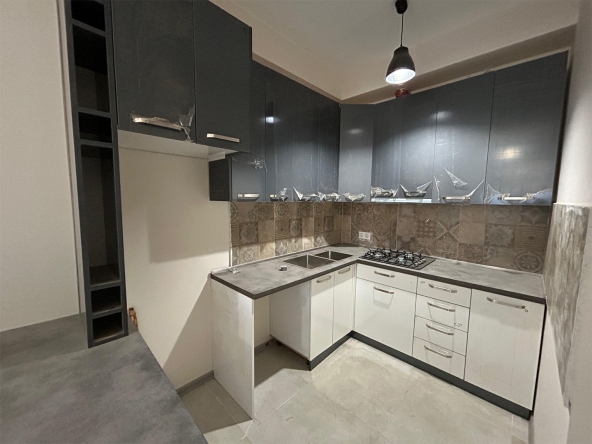 آپارتمان يک اتاق خواب براي فروش در سابورتالو 8 1 bedroom apartment for sale on Saburtalo