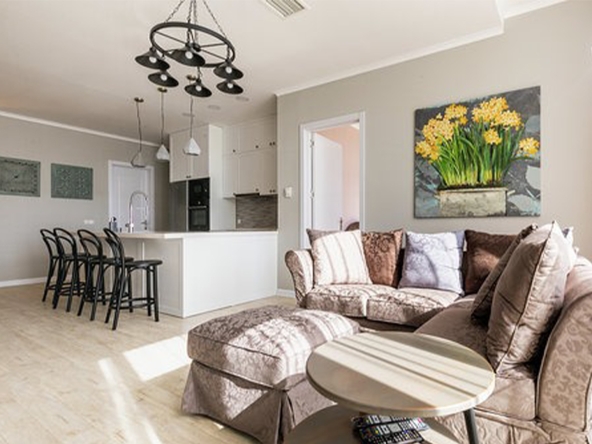 2 bedroom apartment for rent in King David 16 2 bedroom apartment for rent in King David