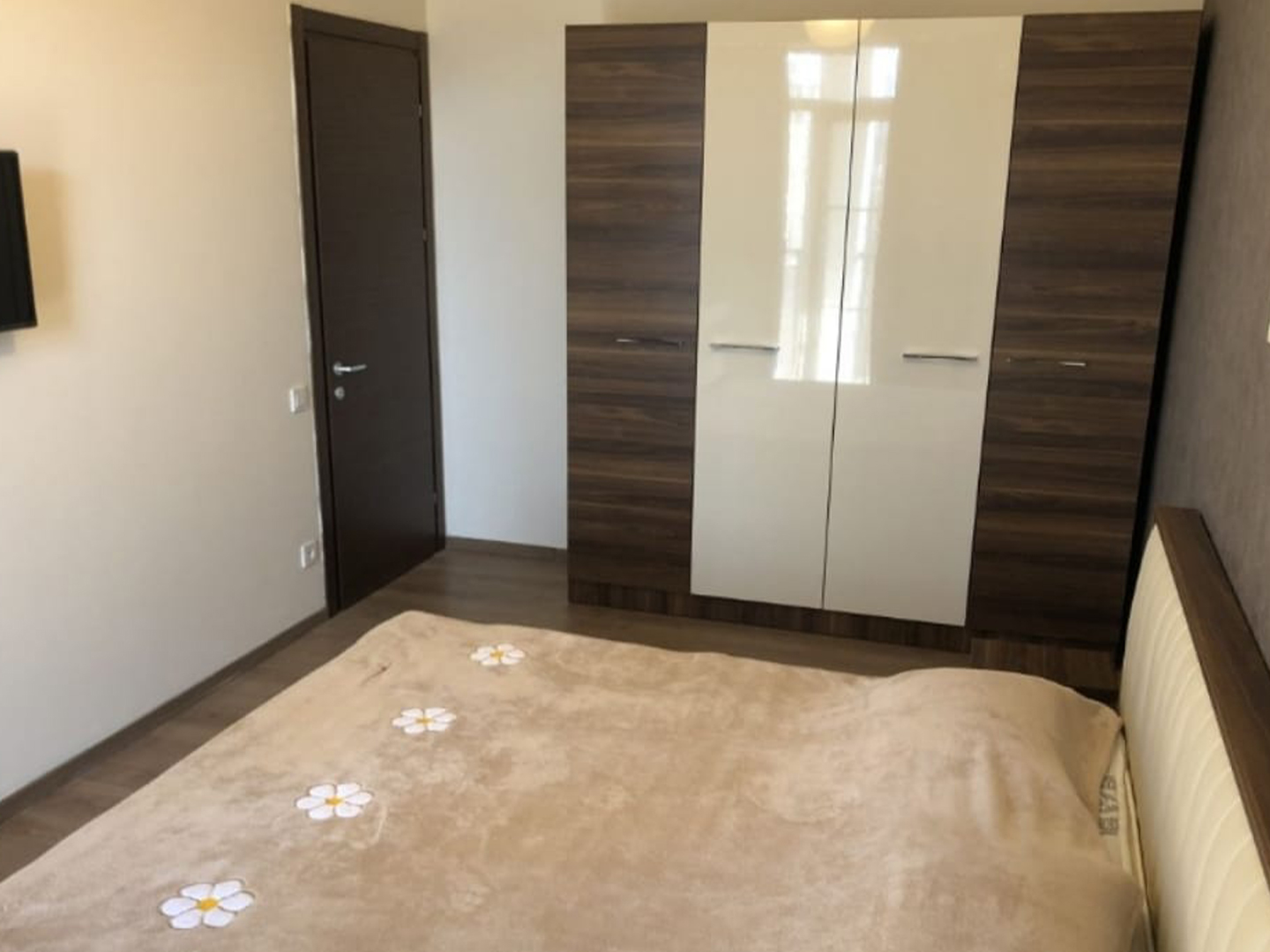 2 bedroom apartment for rent in M2 Kazbegi