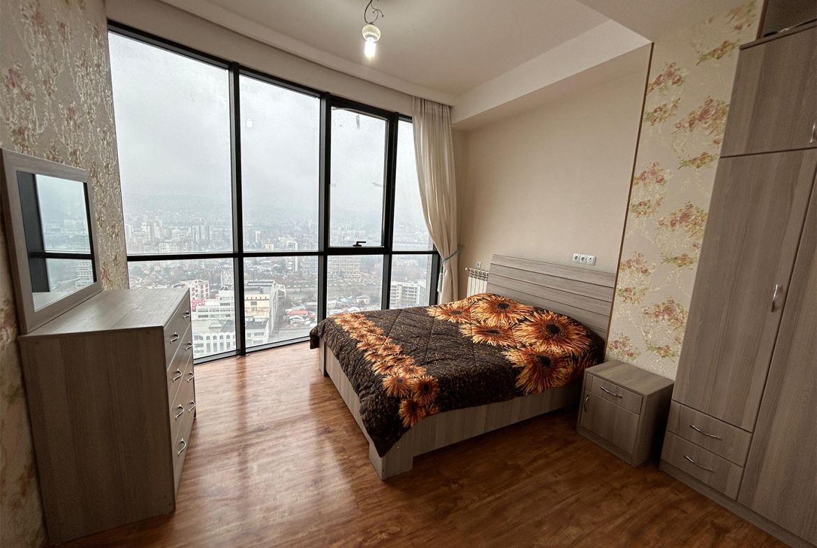 2 bedroom apartment for rent in Saakadze Towers