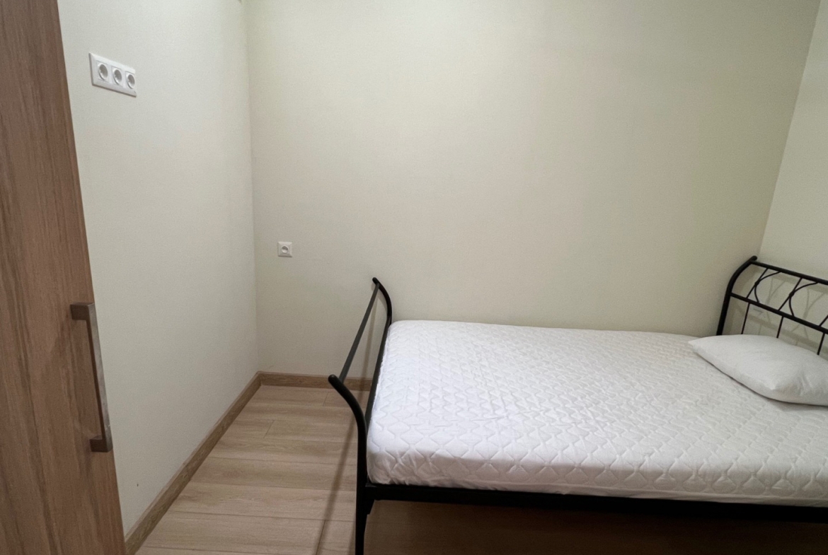 2 bedroom apartment for rent in Samgori