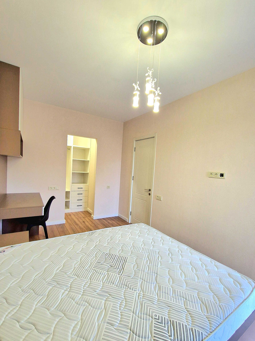 2 bedroom apartment for rent in Samgori