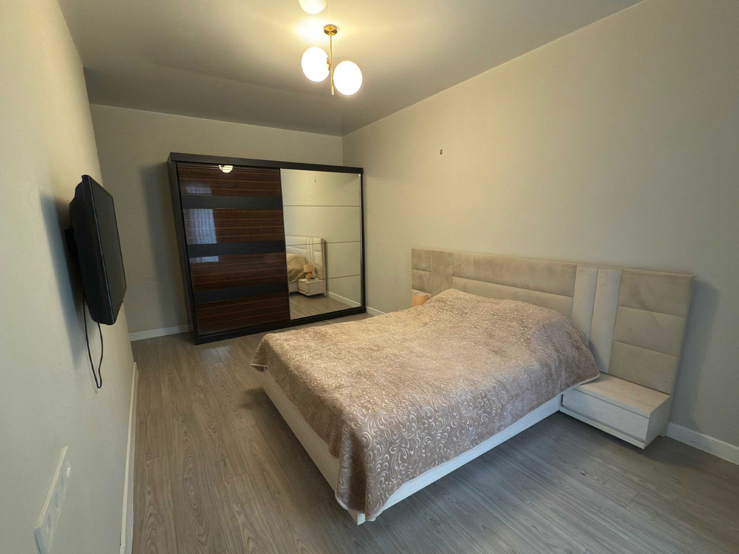 2 bedroom apartment for rent on Nadzaladevi