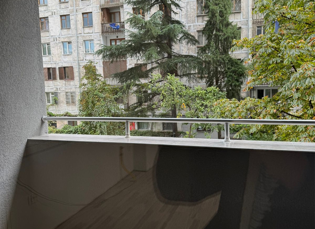 2 bedroom apartment for sale in Axis Tsintsadze