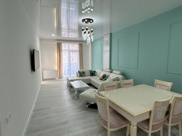 آپارتمان 2 اتاق خواب برای فروش در سابورتالو 8 2 bedroom apartment for sale on Saburtalo 1