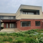 White frame villa for sale in Didi Digomi