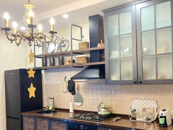 آپارتمان 2 اتاق خواب برای اجاره در Mtatsminda 16 2 bedroom apartment for rent on Mtatsminda 1