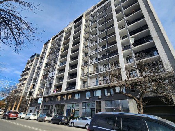 Apartment for sale in Isani