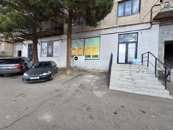 Commercial space for sale in Gldanula
