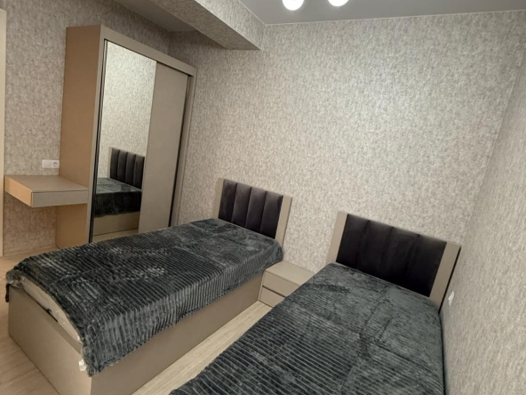 2 bedroom apartment for rent in Varketili 1 1