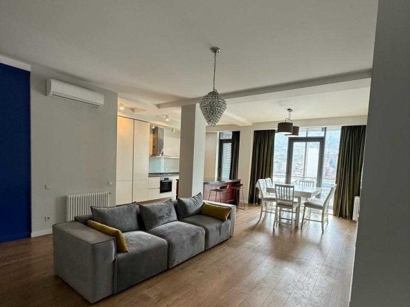 сдается 3-комнатная квартира на улице Веры 4 3 bedroom apartment for rent on Vera 1