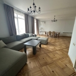 4 bedroom apartment for rent on Vera 1