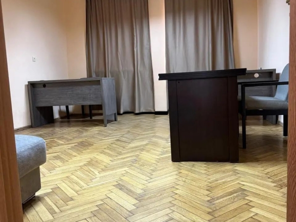 فضای تجاری برای اجاره در Saburtalo 10 commercial space for rent on Saburtalo 2 6