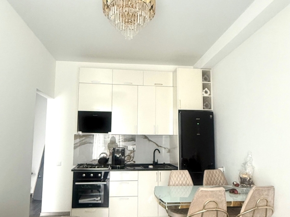 آپارتمان يک اتاق خواب براي فروش در سابورتالو 6 1 bedroom apartment for sale on Saburtalo 1 3
