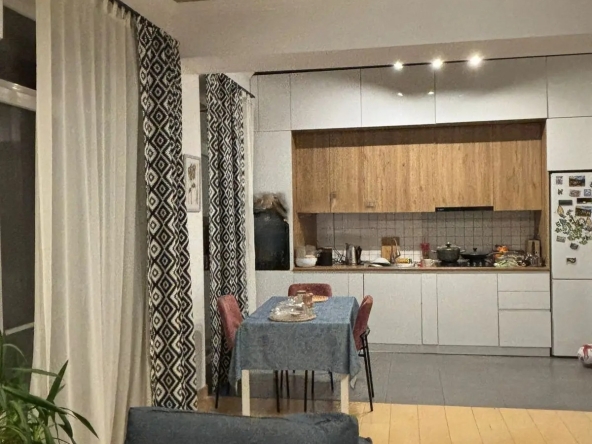 2 bedroom apartment for rent on Lisi 1