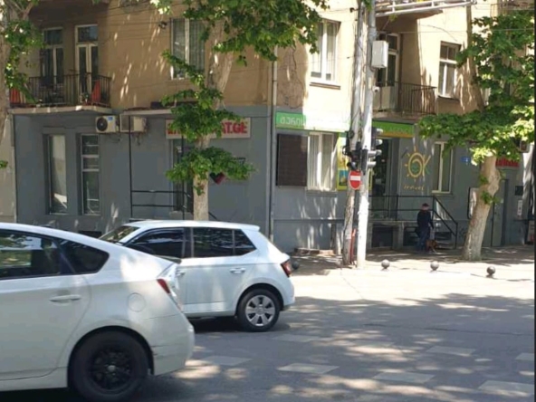 فضای تجاری برای اجاره در Saburtalo 4 Commercial space for rent on Saburtalo
