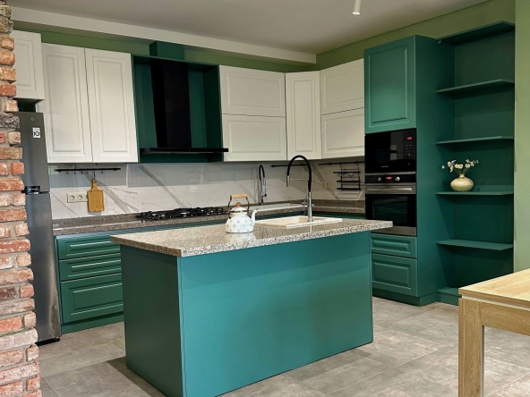 Villa for rent on Lisi 4